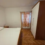 شقة Gligora